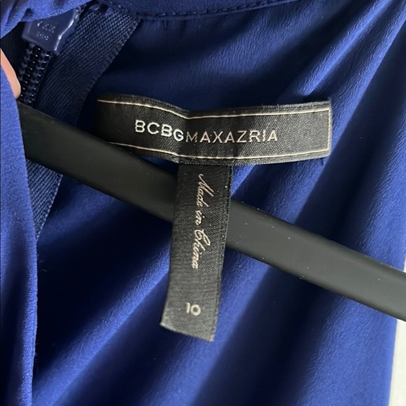 Women's BGBG Maxazria dress, orient blue, lace, knee length, dressy flowy short - Picture 7 of 16